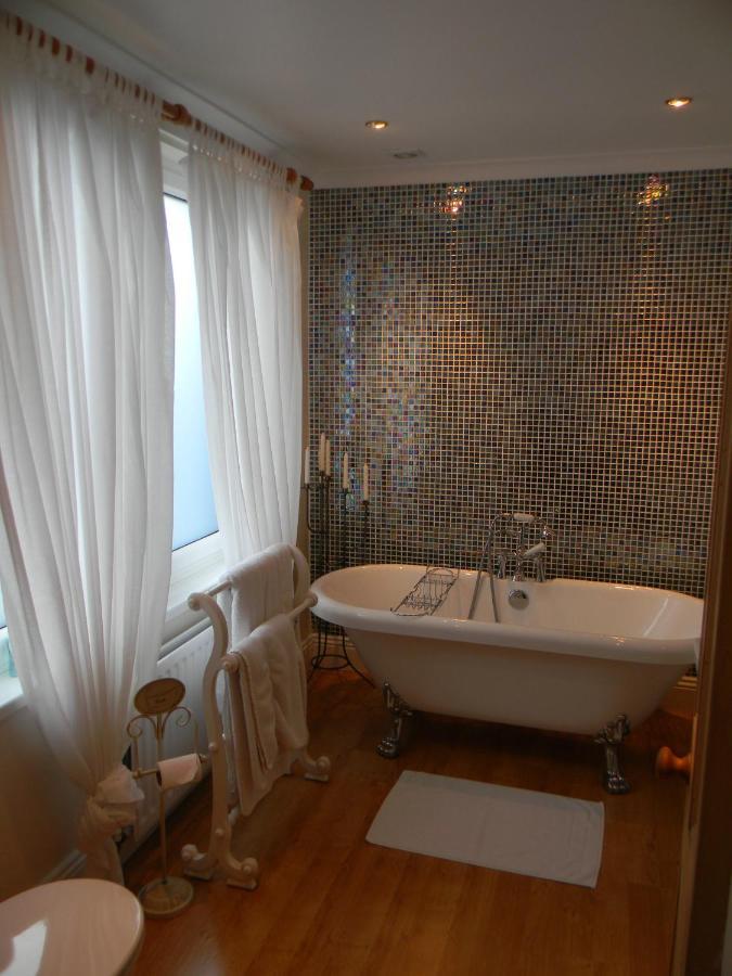 Ugiebrae House Bed & Breakfast North Sunderland Экстерьер фото