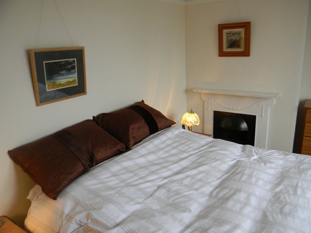 Ugiebrae House Bed & Breakfast North Sunderland Экстерьер фото