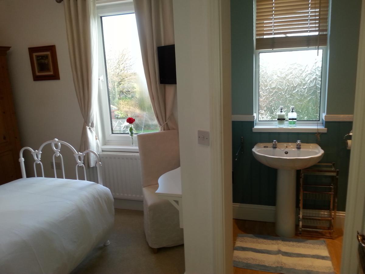 Ugiebrae House Bed & Breakfast North Sunderland Экстерьер фото